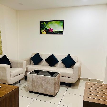 Hotel Seapark โกลลัม ภายนอก รูปภาพ