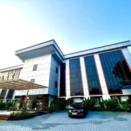 Hotel Seapark โกลลัม ภายนอก รูปภาพ