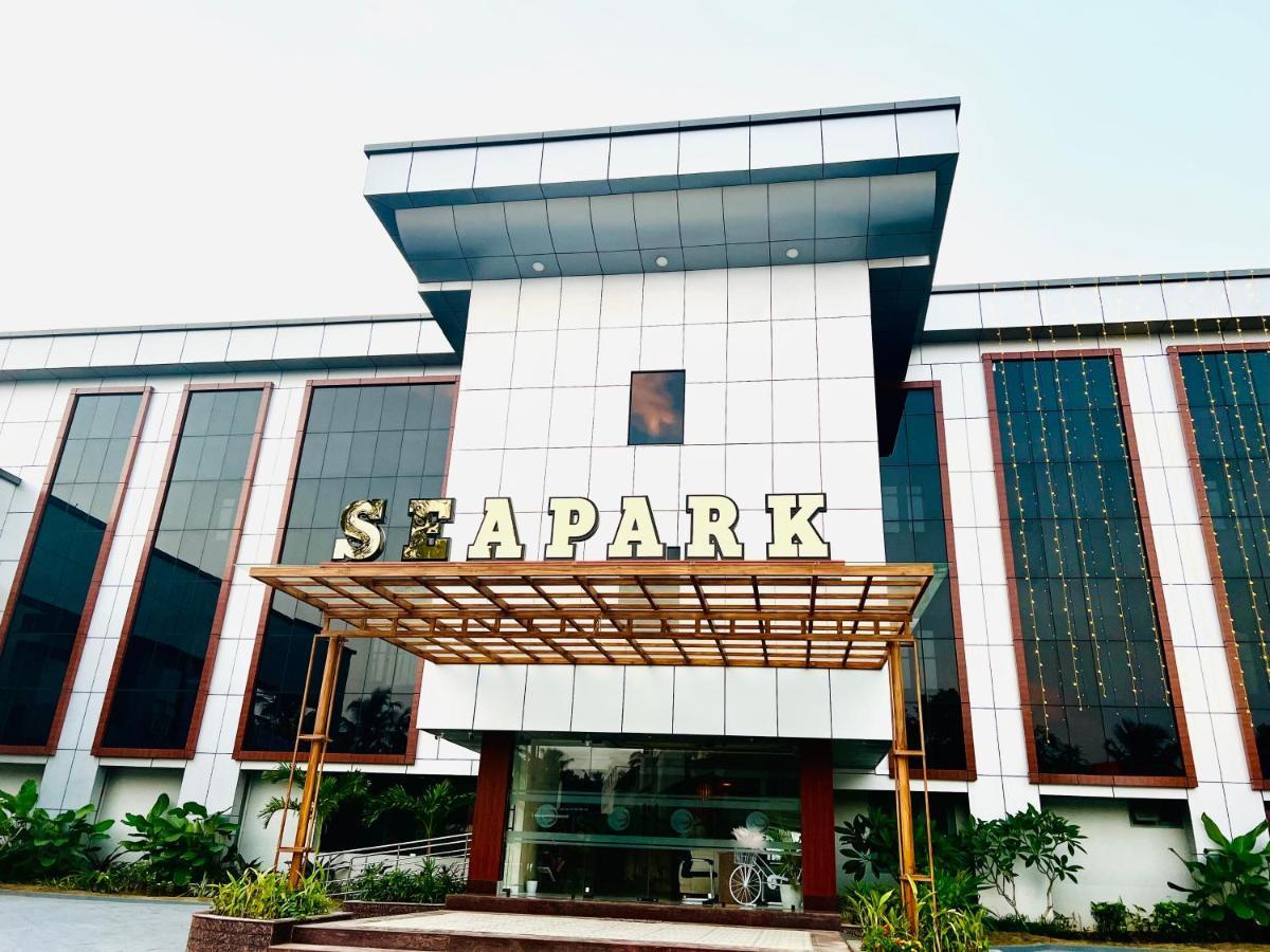 Hotel Seapark โกลลัม ภายนอก รูปภาพ