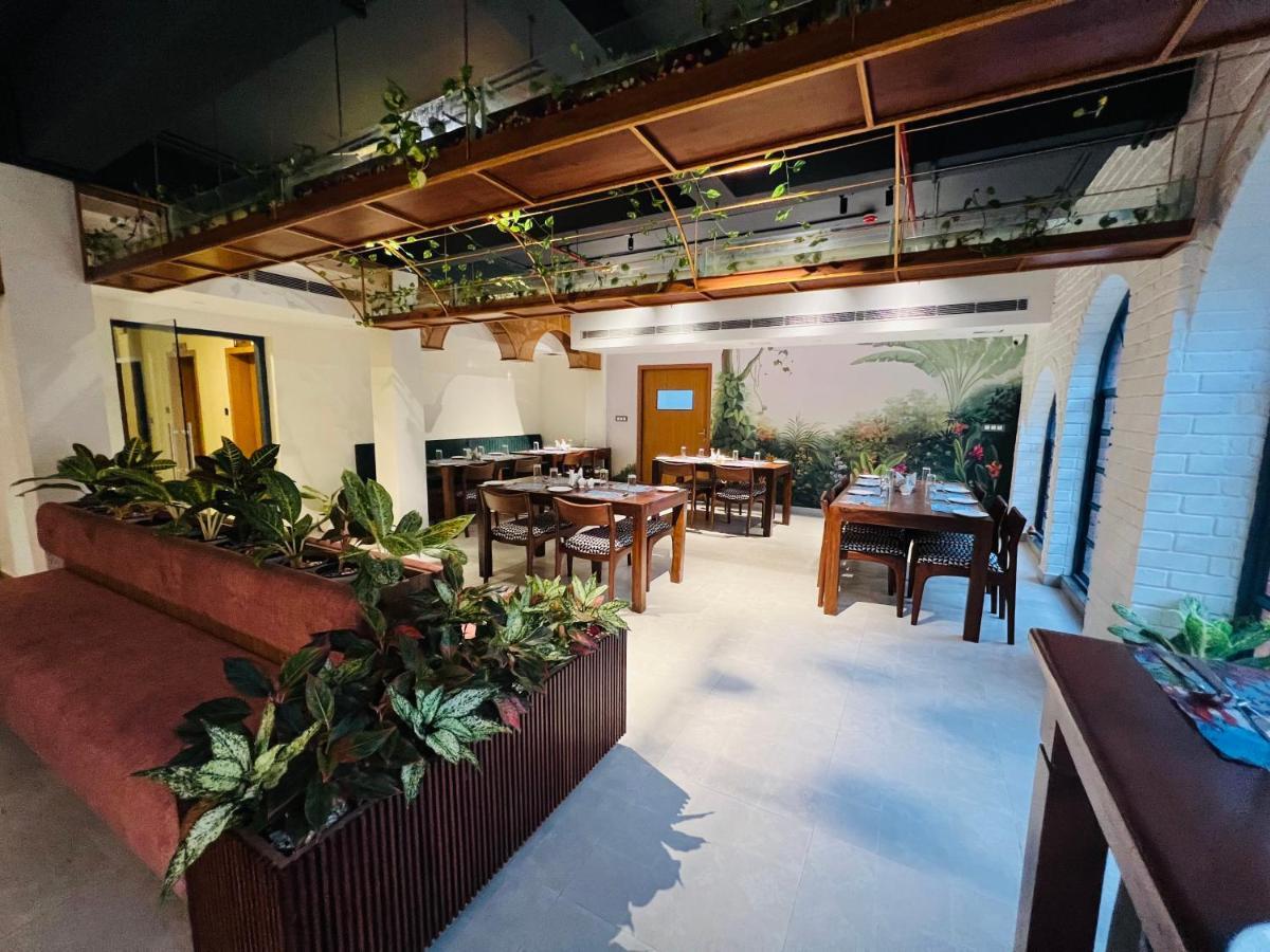 Hotel Seapark โกลลัม ภายนอก รูปภาพ